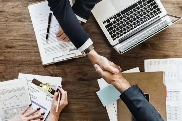 Long-term influencer partnerships cut costs and build deeper brand loyalty